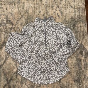 Made for Life Gray Leopard Women’s Sweater
